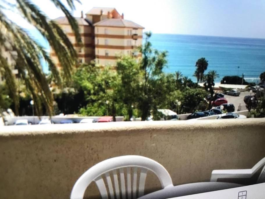 Studio Benalbeach Apartment Benalmadena Ngoại thất bức ảnh